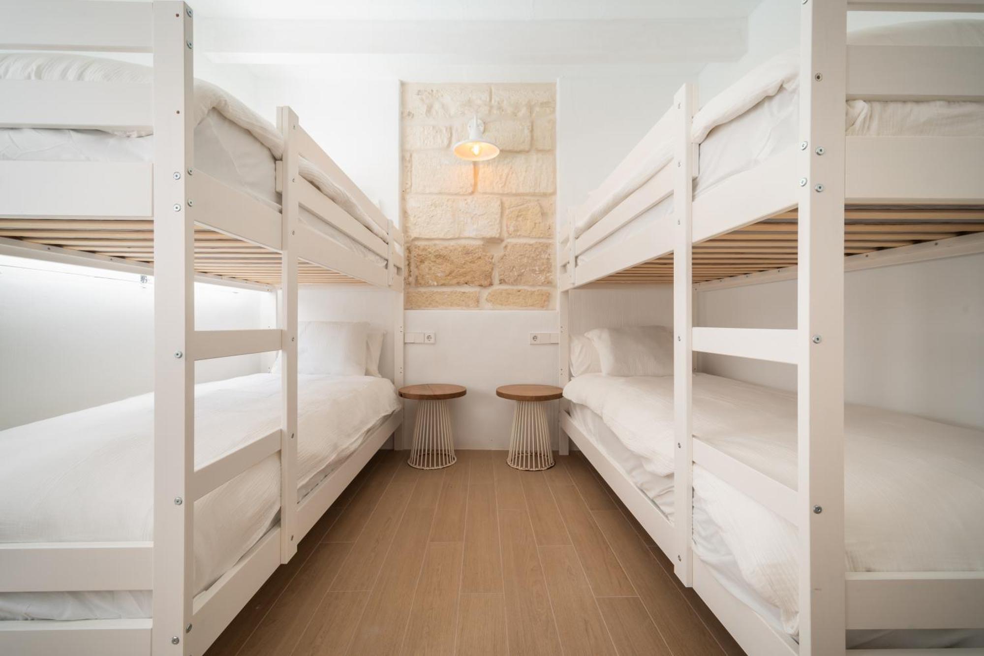 Llonga'S Hostel Pensión Ciutadella (Menorca)