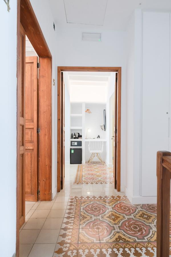 Pensión Llonga'S Hostel 4*